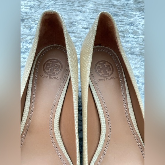 Tory Burch Sally Snake Print Wedge Heels Size 8 Womens Beige Worn Once - Picture 5 of 10